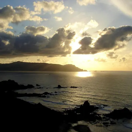 The Cliffs - Esteiro Saltwater Country house Porto do Barqueiro