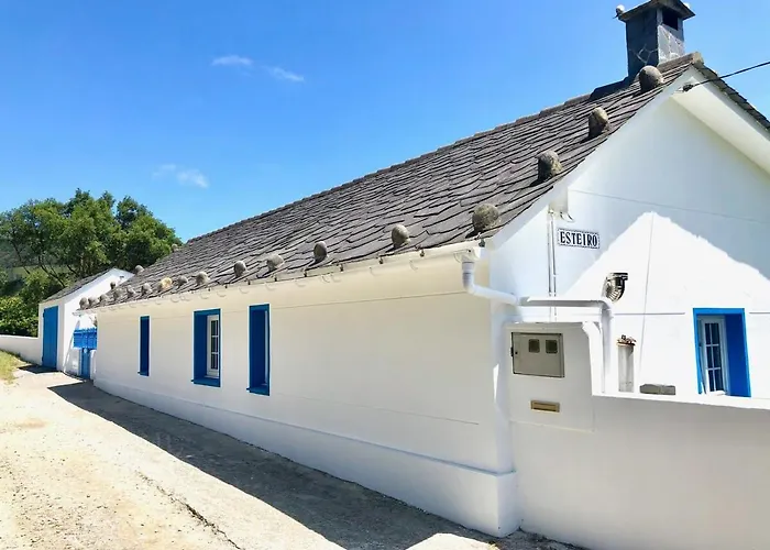 The Cliffs - Esteiro Saltwater