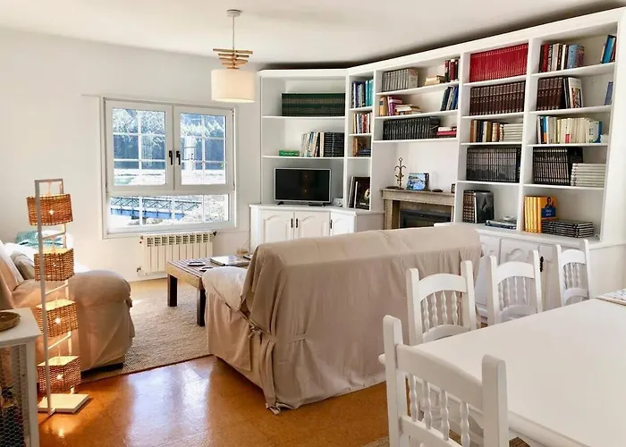 The Cliffs - Esteiro Saltwater Porto do Barqueiro